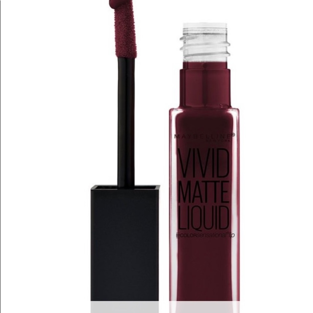 MAYBELLINE VIVID MATTE LIQUID (CORRUPT CRANBERRY lot of 2NEW